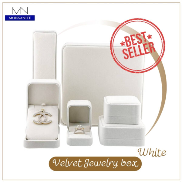 กล่องกำมะหยี่ Premium Jewelry box สีขาว กล่องใส่เครื่องประดับ จำหน่ายแบบแยกชิ้น