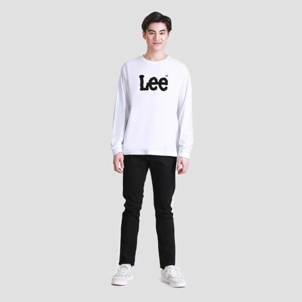 LEE เสื้อยืดแขนยาวผู้ชาย คอลเลคชั่น Iconic Logo ทรง COMFORT รุ่น LE F123MTSLN09 สีขาว