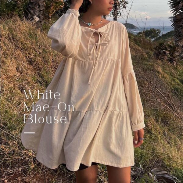 White Mae-On Blouse เสื้อผ้าฝ้ายผูกโบว์สีขาว (b02)