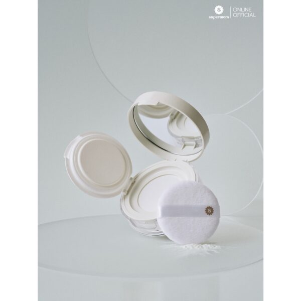 SUPERMOM l SECOND SKIN TRANSLUCENT SETTING POWDER (แป้งฝุ่นโปร่งแสง ปริมาณสุทธิ 12 กรัม มีพัฟสีขาวด้านใน)